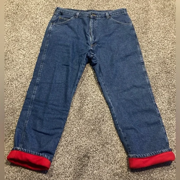 Wrangler Rugged Wear Thermal Jeans - Picture 2 of 6